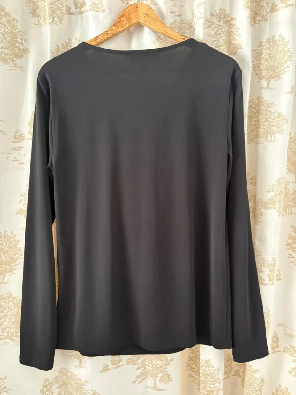 MICHAEL Michael Kors Black Cowl Neck Top with Shoulder Details -M - Picture 3 of 7